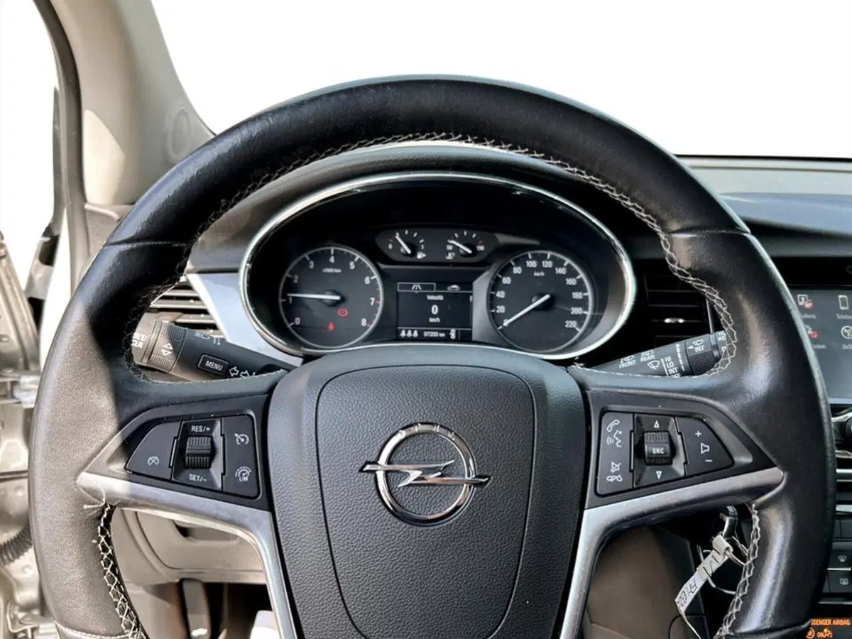 Opel Mokka usata a Piacenza (11)