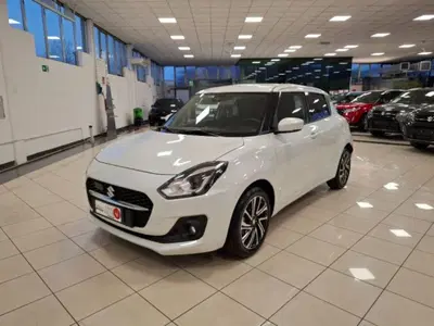 Suzuki Swift 1.2h Top 2wd del 2023 usata a Reggio nell'Emilia