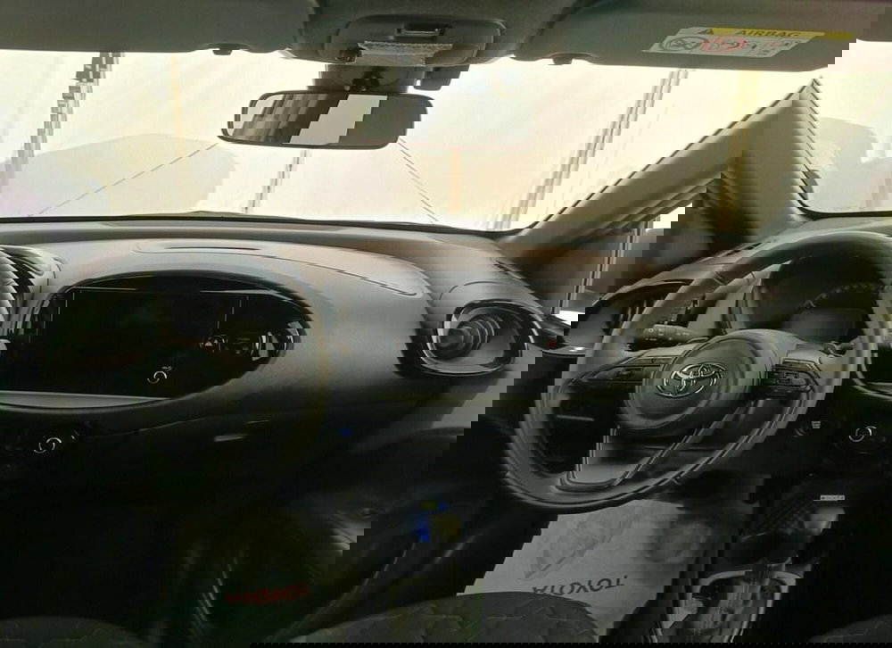 Toyota Aygo X usata a Monza e Brianza (8)