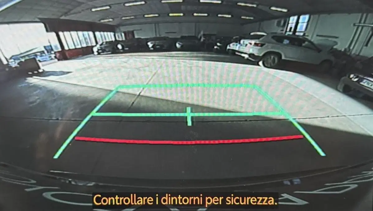 Toyota Toyota C-HR usata a Monza e Brianza (14)