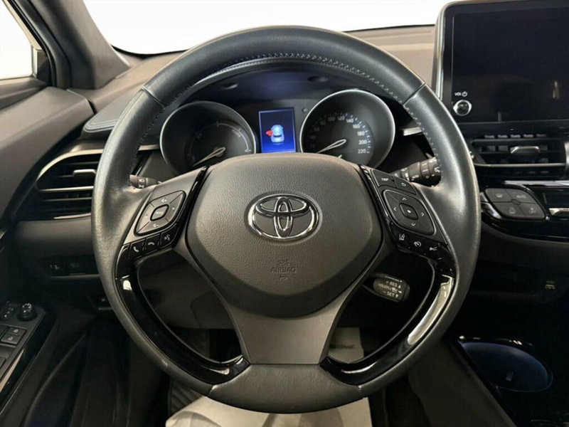 Toyota Toyota C-HR usata a Monza e Brianza (8)