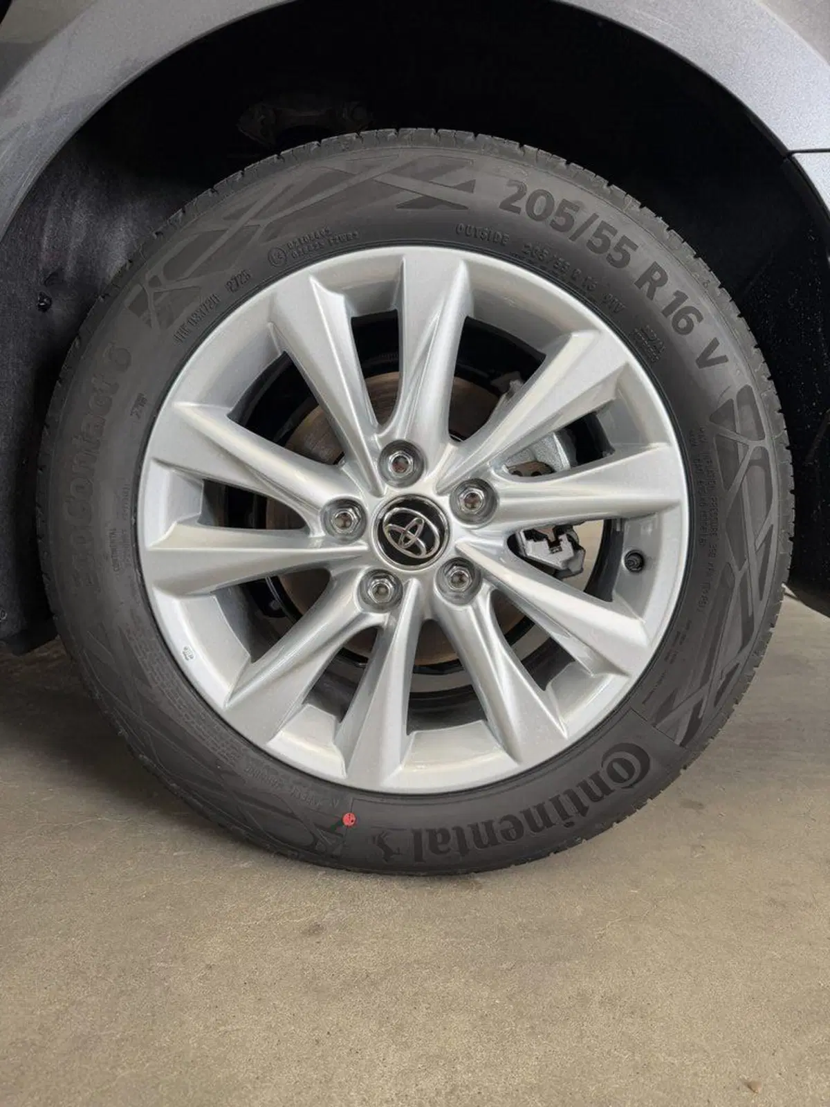 Toyota Corolla Touring Sports nuova a Monza e Brianza (14)