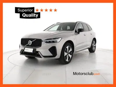 Volvo XC60 T6 Recharge AWD Plug-in Hybrid aut. Plus Dark del 2025 usata a Modena