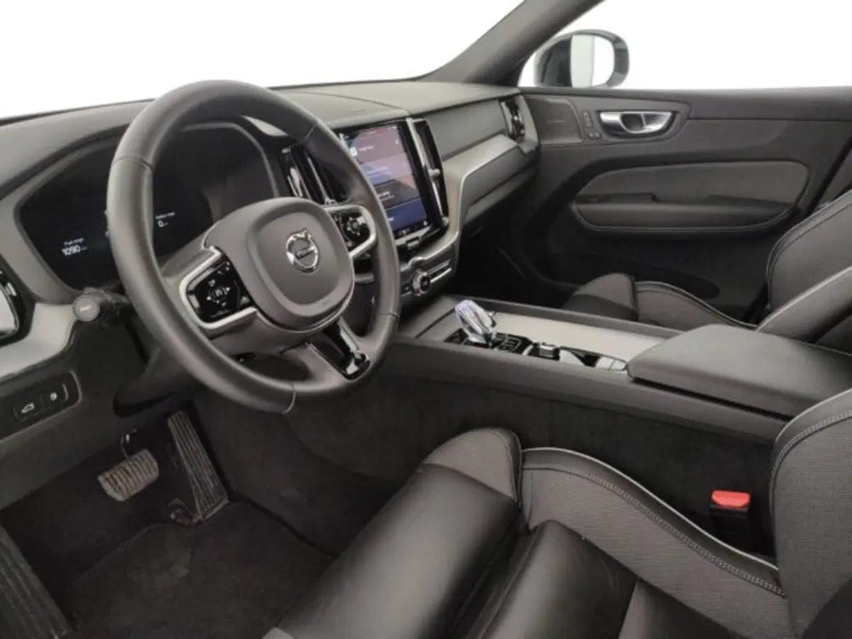 Volvo XC60 usata a Modena (10)