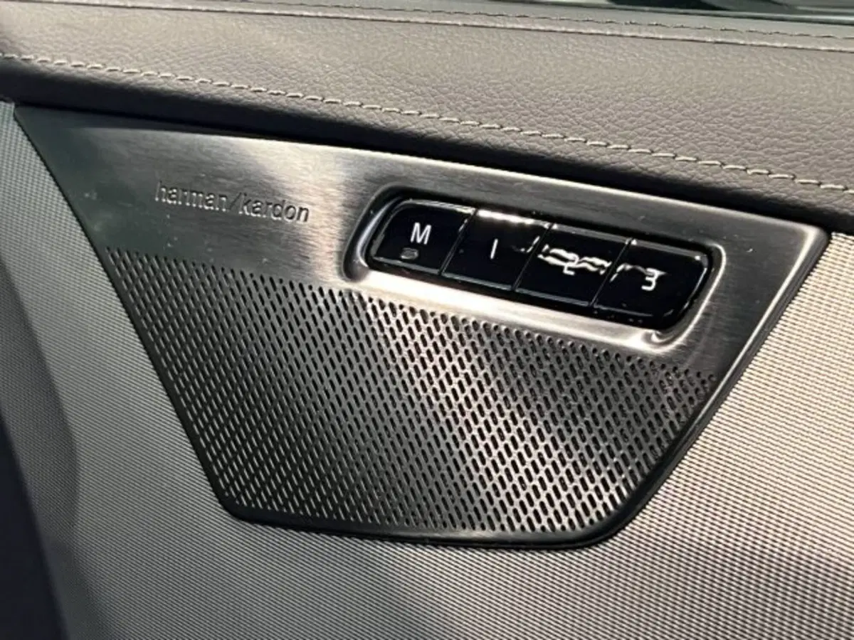 Volvo XC90 nuova a Modena (20)