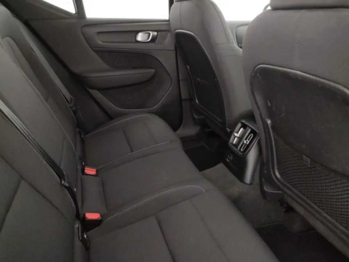 Volvo XC40 usata a Modena (11)