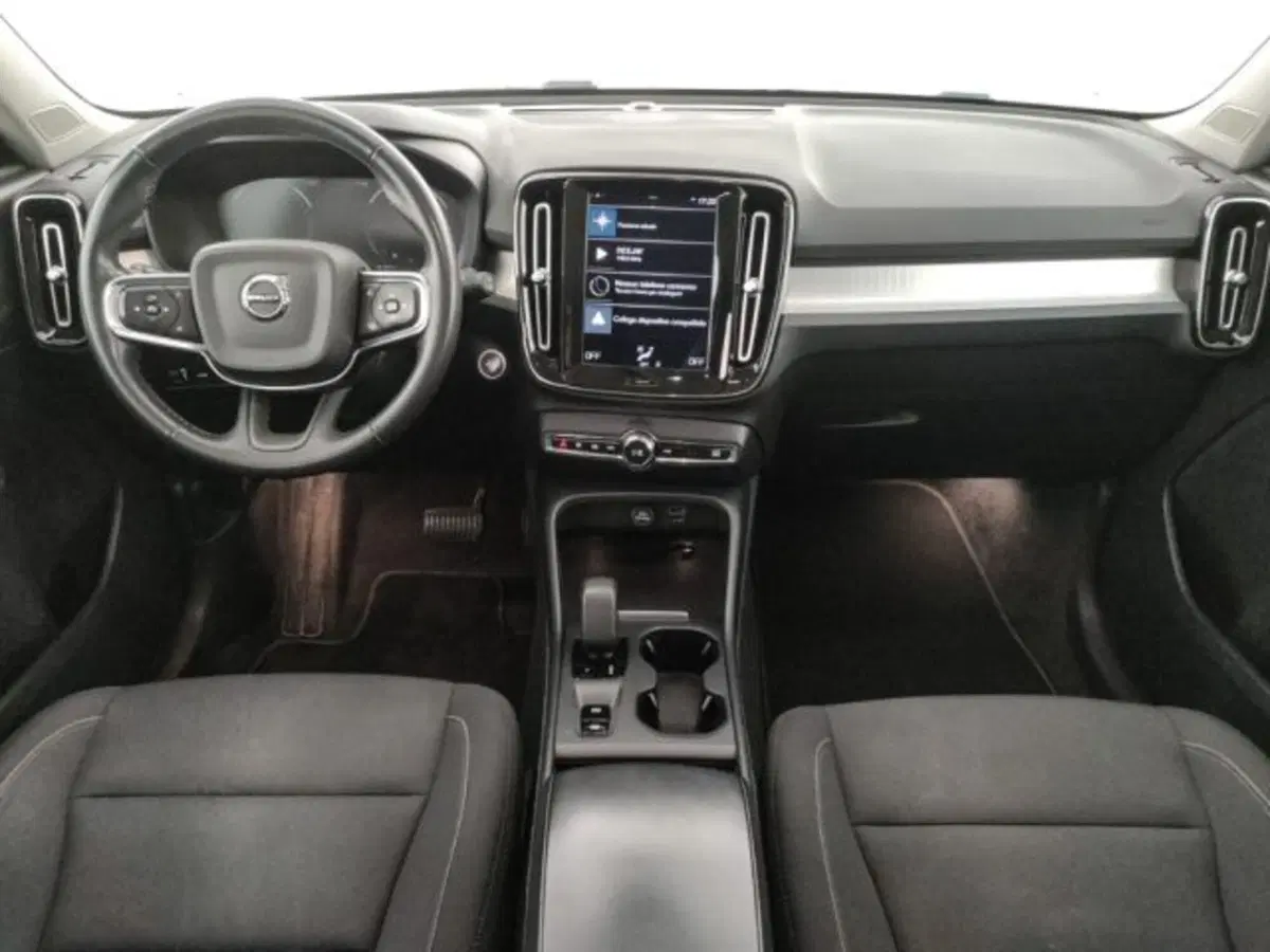 Volvo XC40 usata a Modena (13)