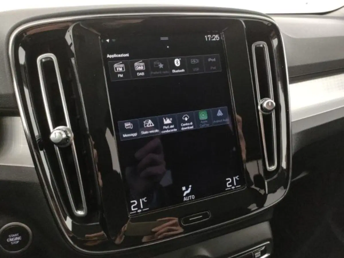 Volvo XC40 usata a Modena (16)