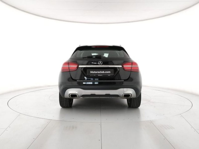 Mercedes-Benz GLA SUV usata a Modena (4)