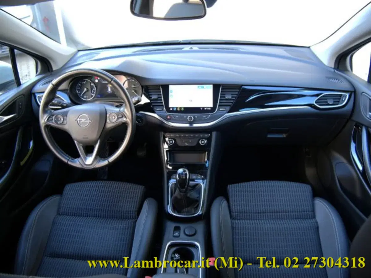 Opel Astra Station Wagon usata a Milano (2)