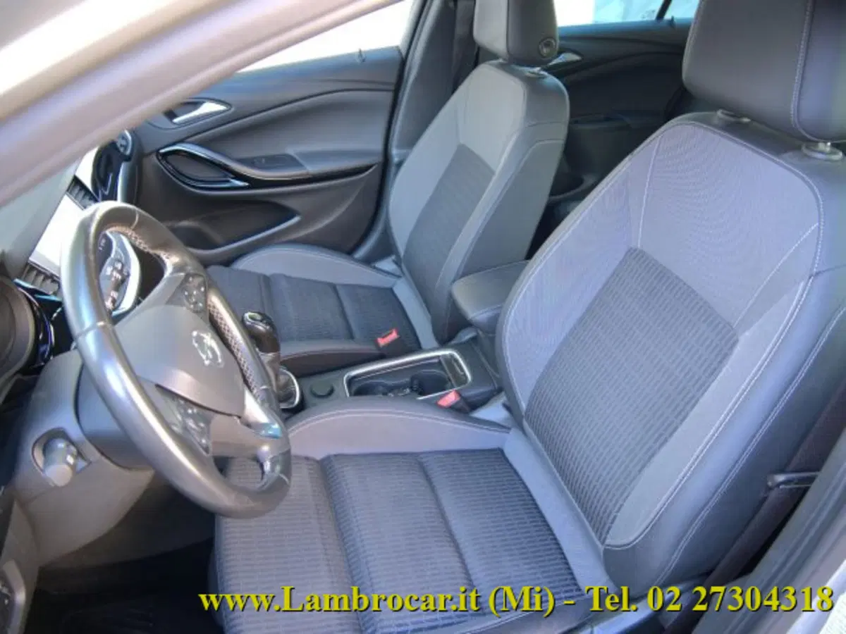 Opel Astra Station Wagon usata a Milano (4)