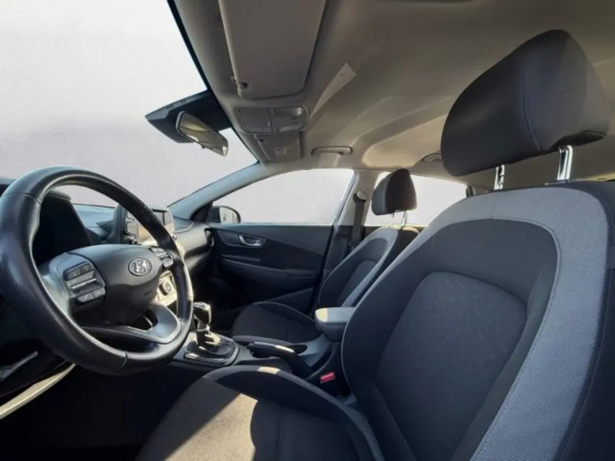 Hyundai Kona usata a Udine (7)