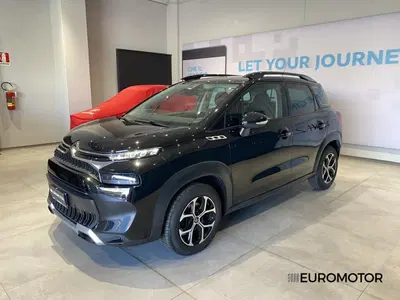 Citroen C3 Aircross PureTech 110 S&amp;S Shine Pack del 2022 usata a Modugno