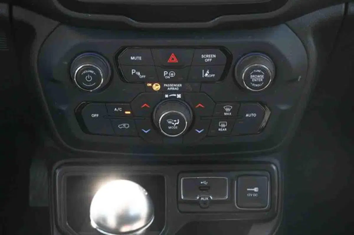 Jeep Renegade usata a Torino (19)