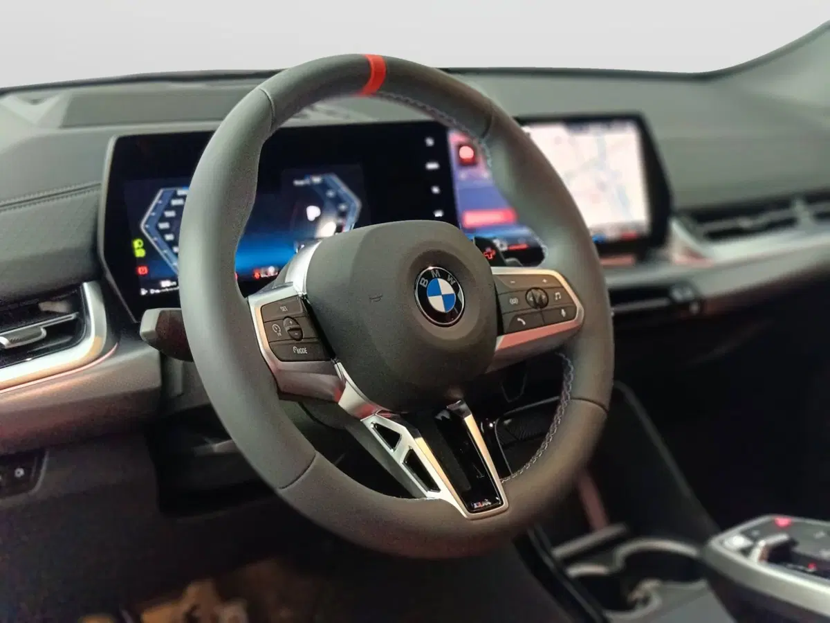 BMW X2 nuova a Ascoli Piceno (12)