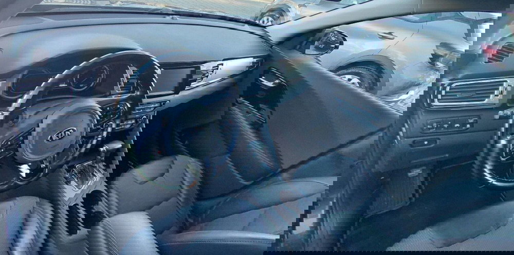 Kia Niro usata a Cosenza (10)