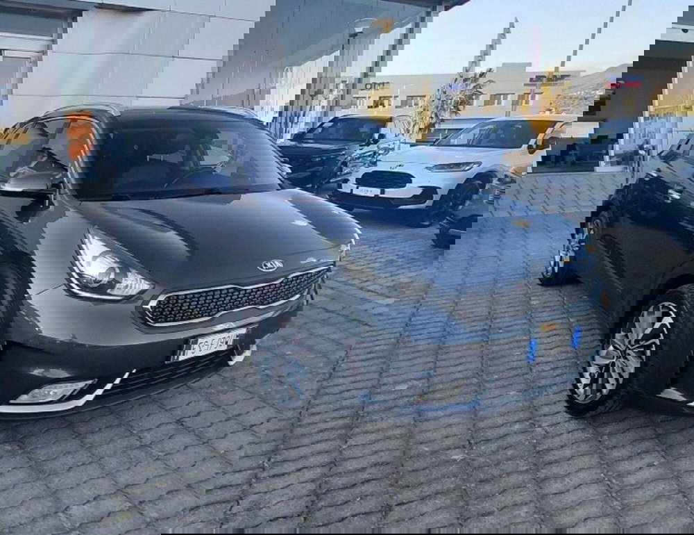Kia Niro usata a Cosenza (3)