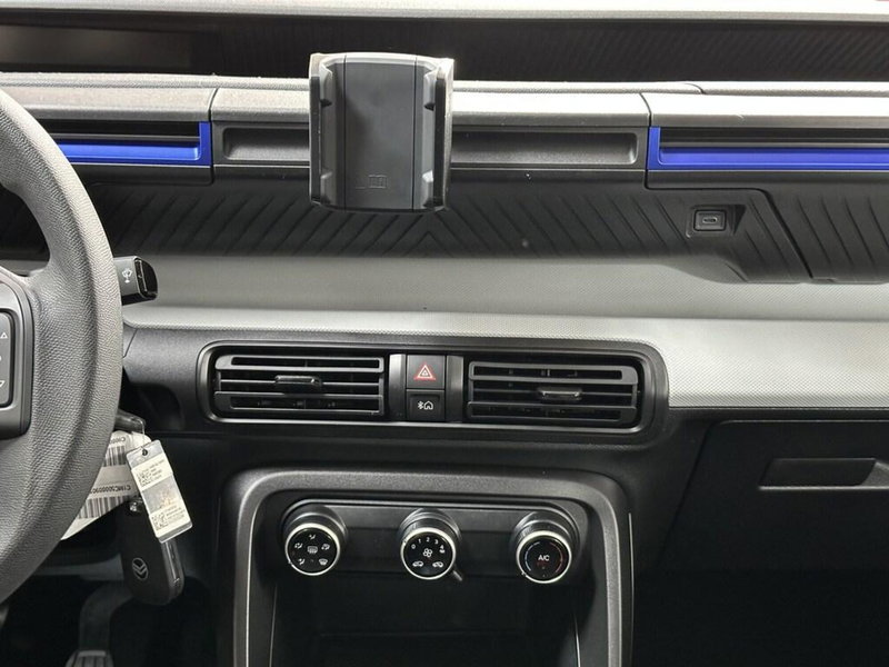 Citroen C3 Aircross nuova a Sondrio (14)