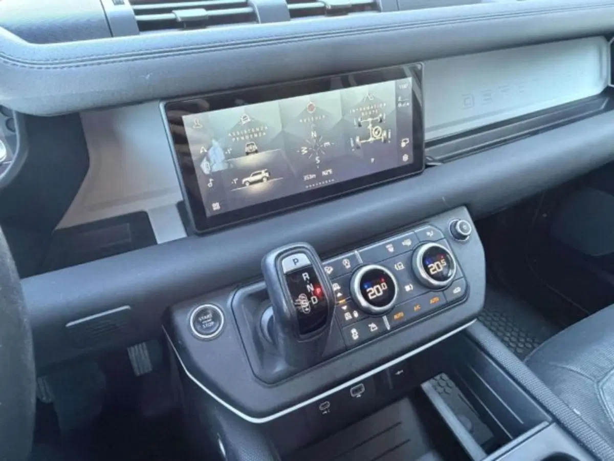 Land Rover Defender usata a Siena (11)