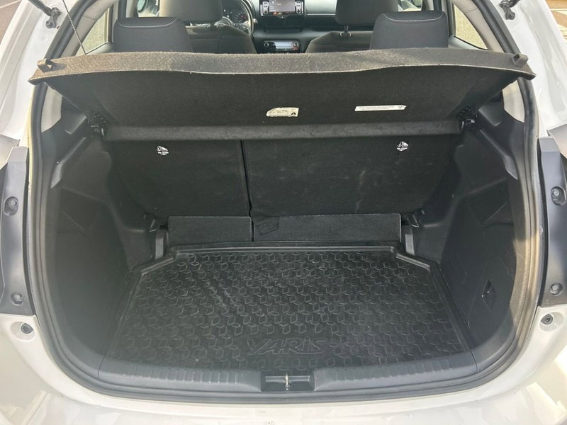 Toyota Yaris usata a Piacenza (9)