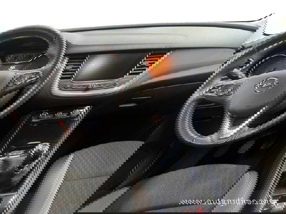 Opel Grandland X usata a Modena (10)