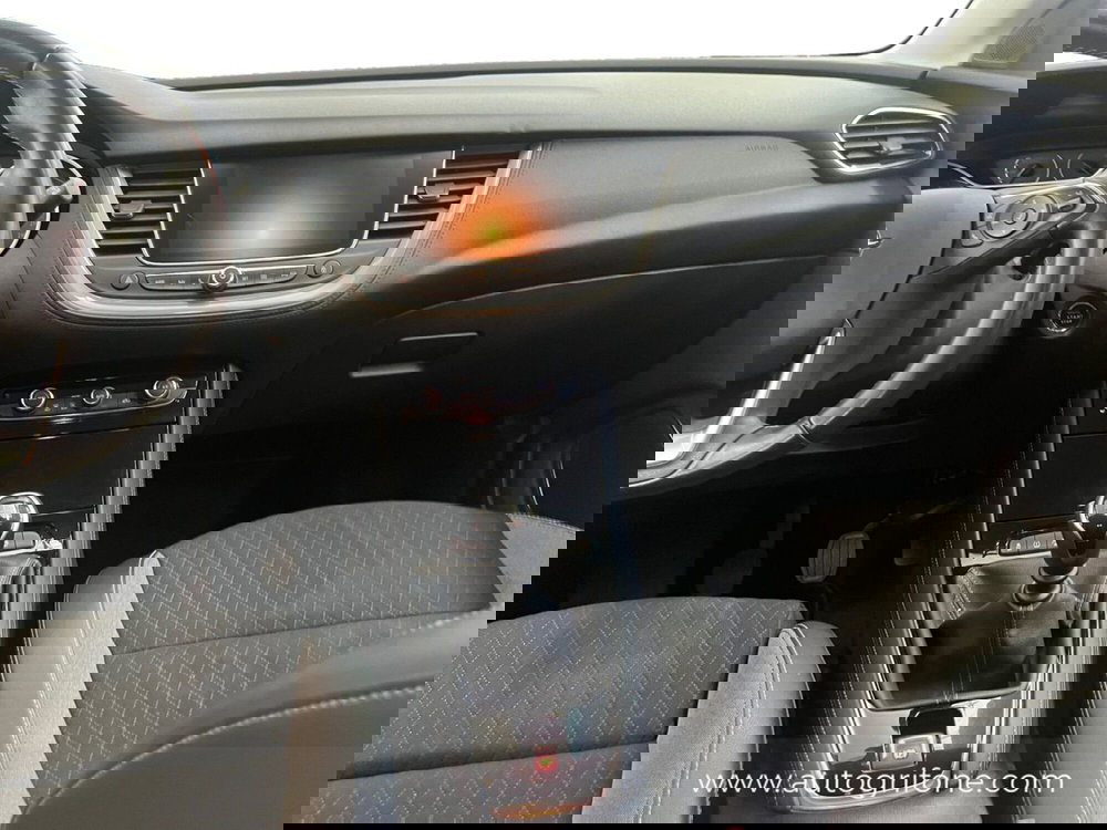 Opel Grandland X usata a Modena (11)