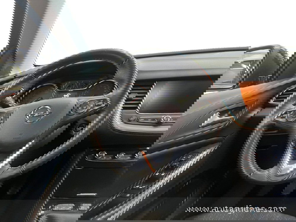 Opel Grandland X usata a Modena (12)