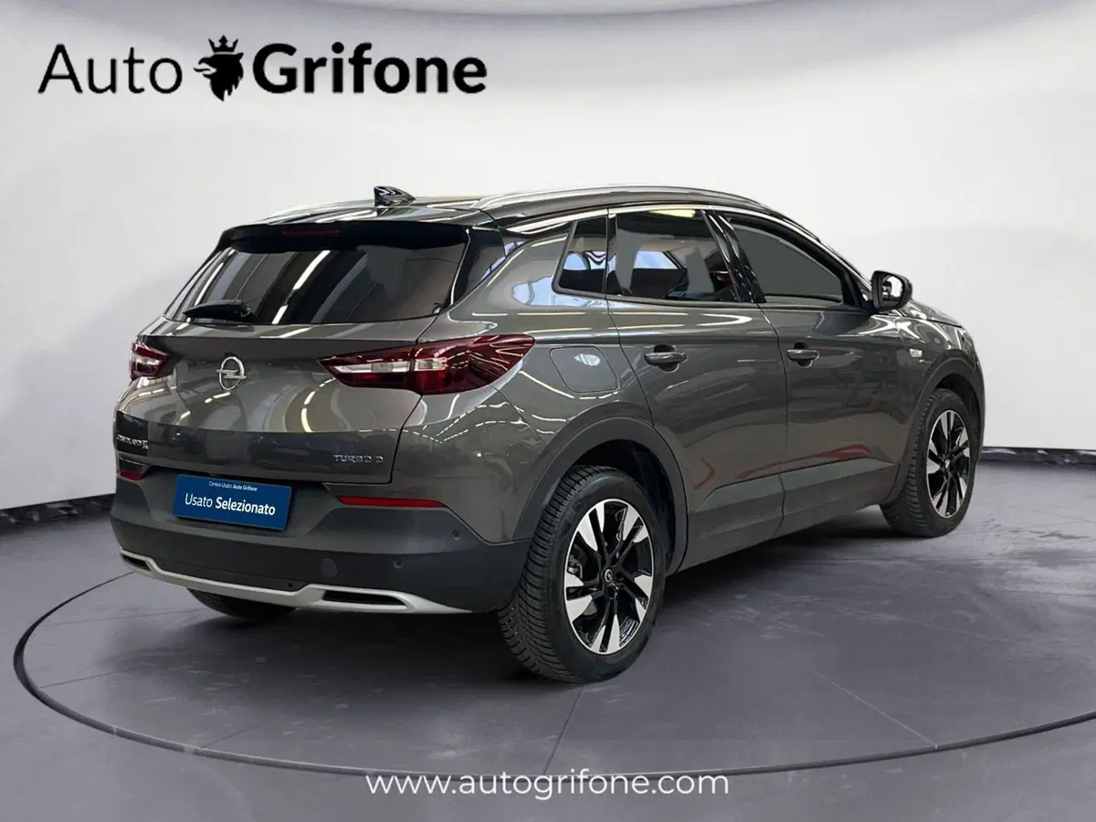 Opel Grandland X usata a Modena (5)