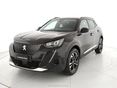 Peugeot 2008 BlueHDi 110 S&amp;S Allure Pack del 2022 usata a Teverola