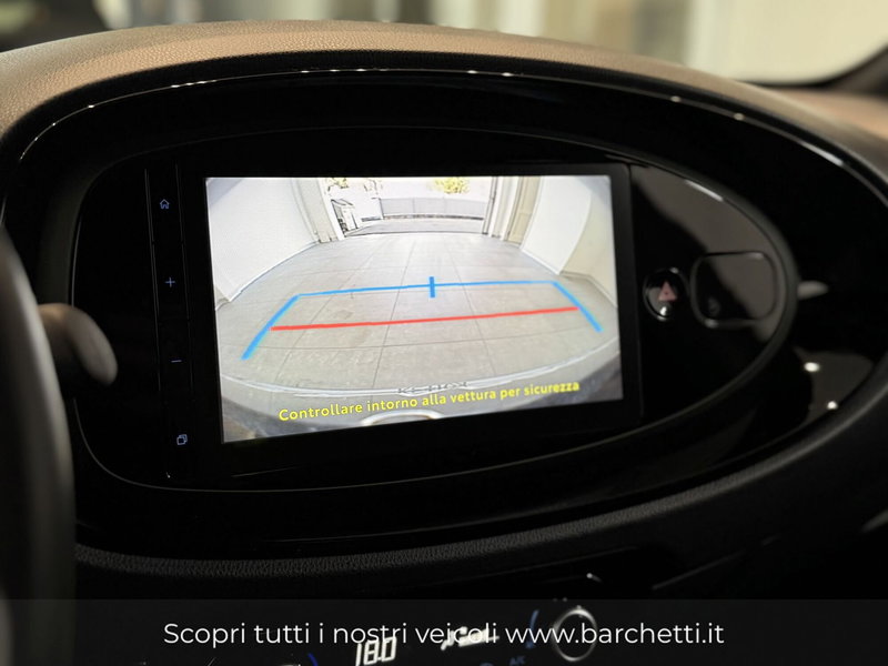 Toyota Aygo X usata a Brescia (10)