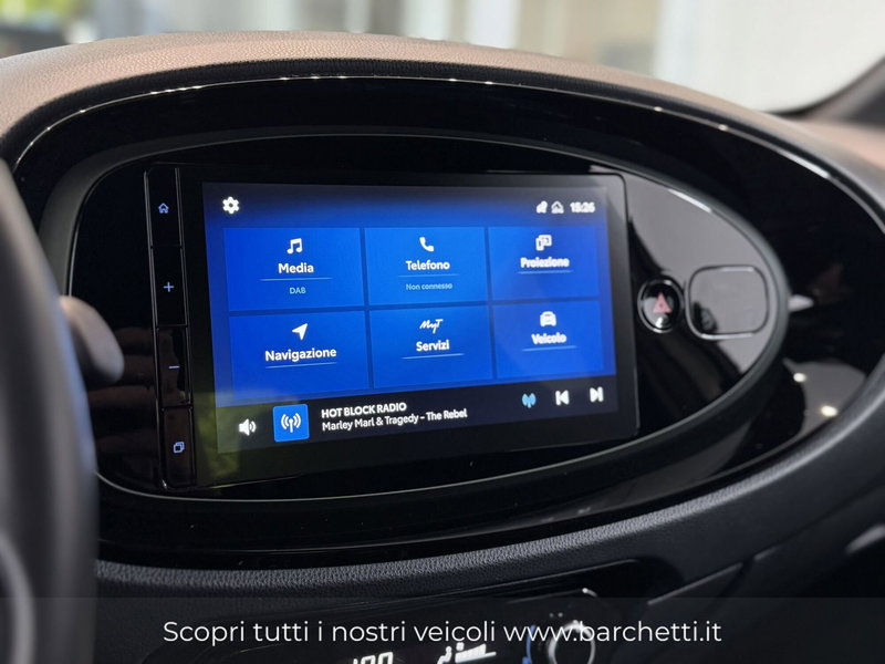 Toyota Aygo X usata a Brescia (9)