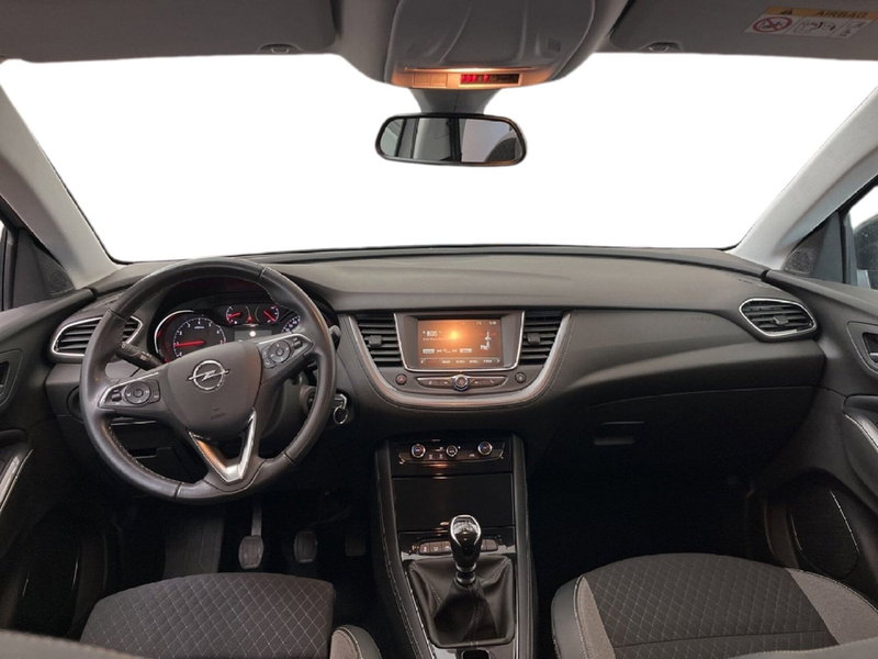 Opel Grandland X usata a Torino (11)