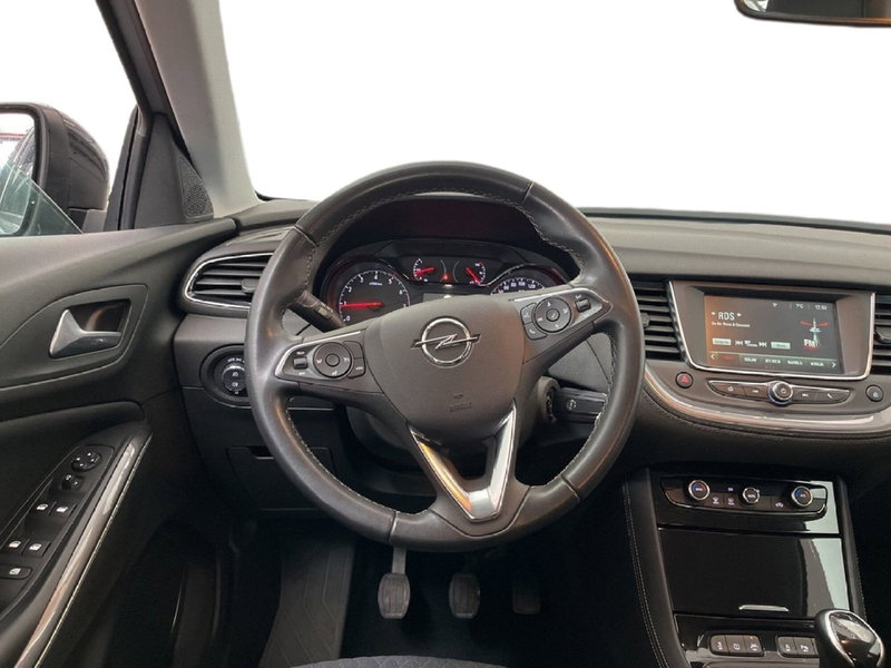 Opel Grandland X usata a Torino (12)