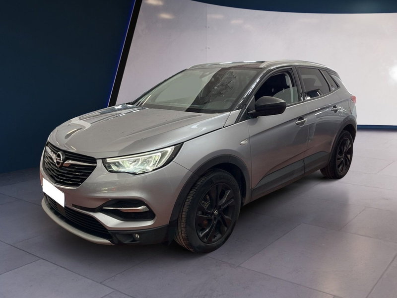 Opel Grandland X usata a Torino (3)