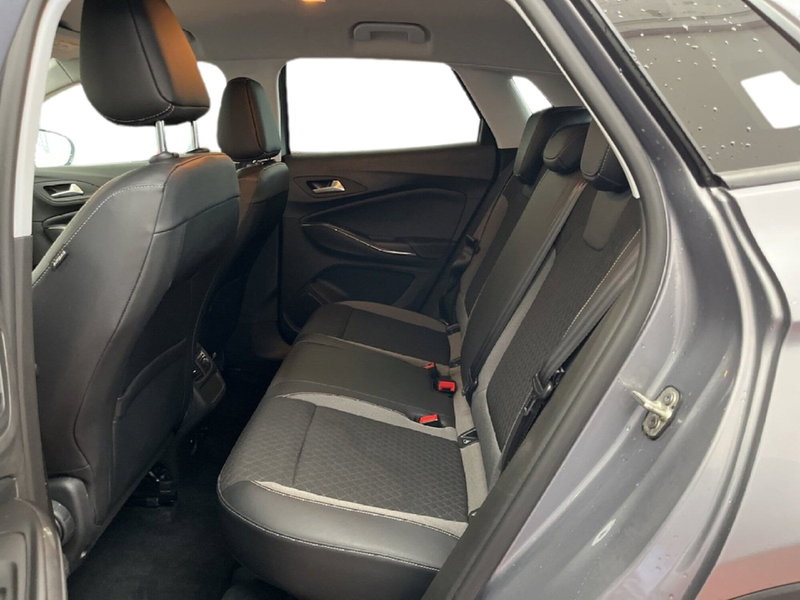 Opel Grandland X usata a Torino (9)