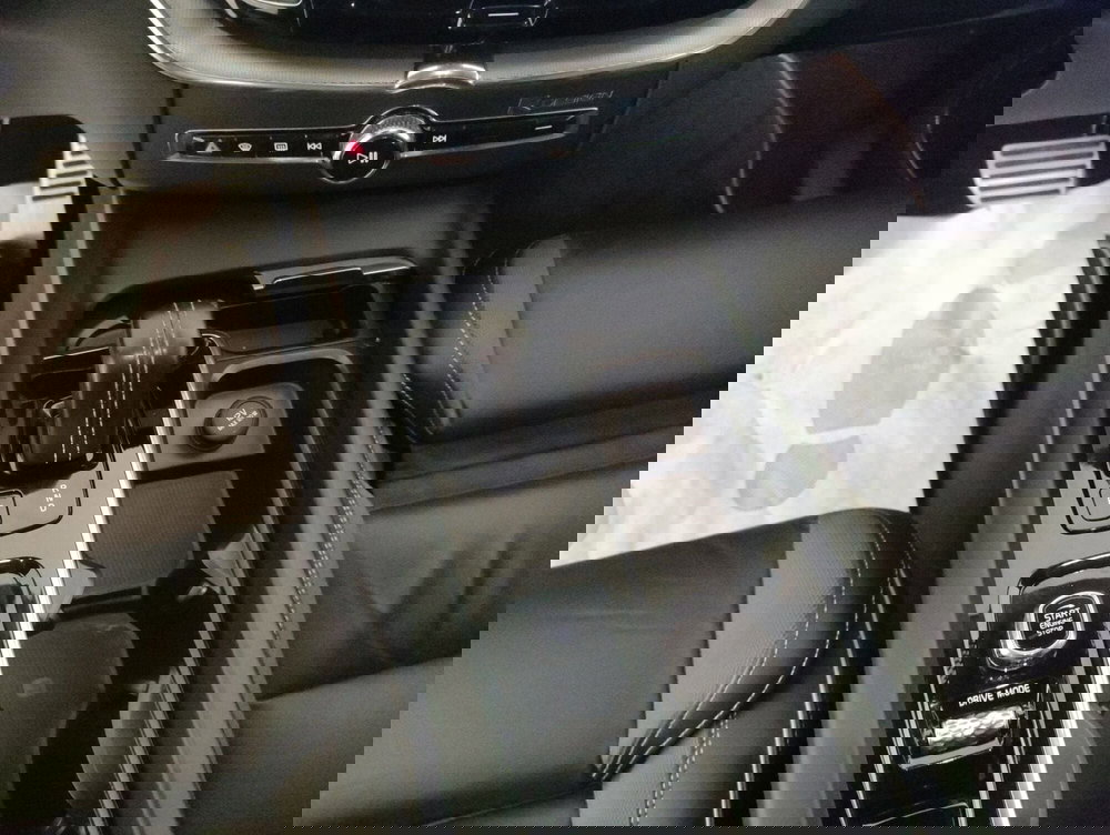 Volvo XC60 usata a Alessandria (8)