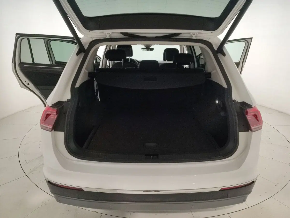 Volkswagen Tiguan usata a Alessandria (11)
