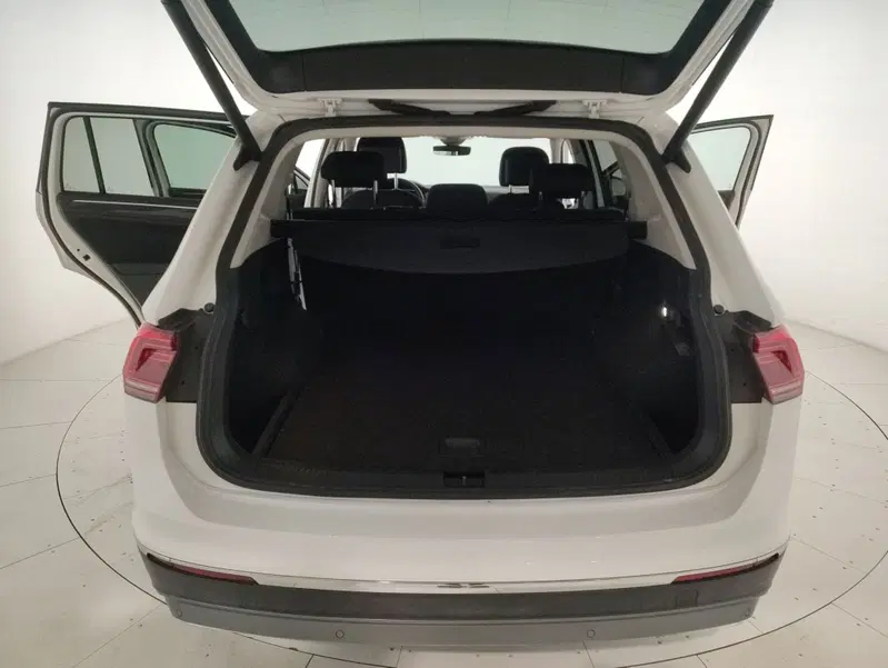 Volkswagen Tiguan usata a Alessandria (11)
