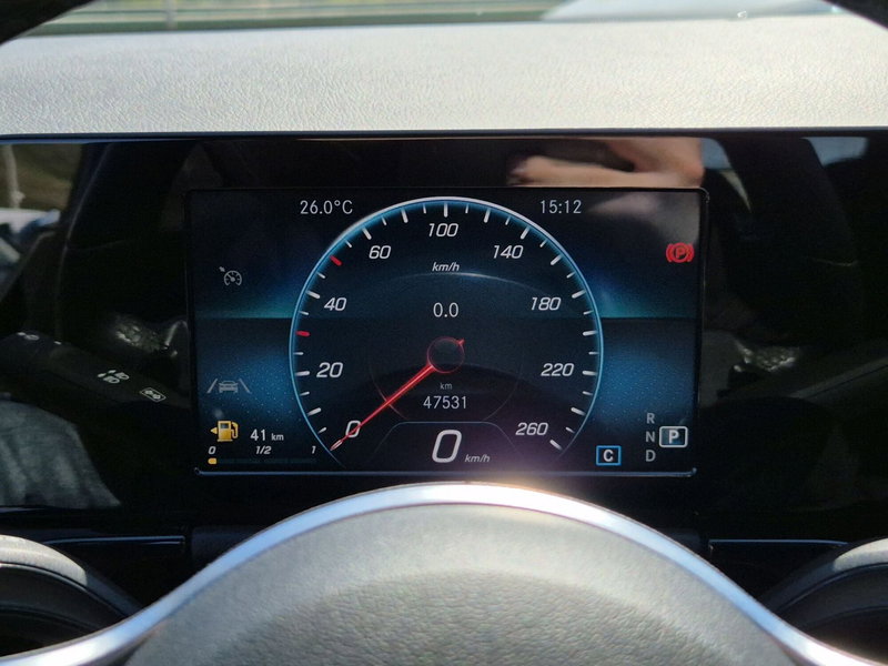 Mercedes-Benz GLA SUV usata  (14)