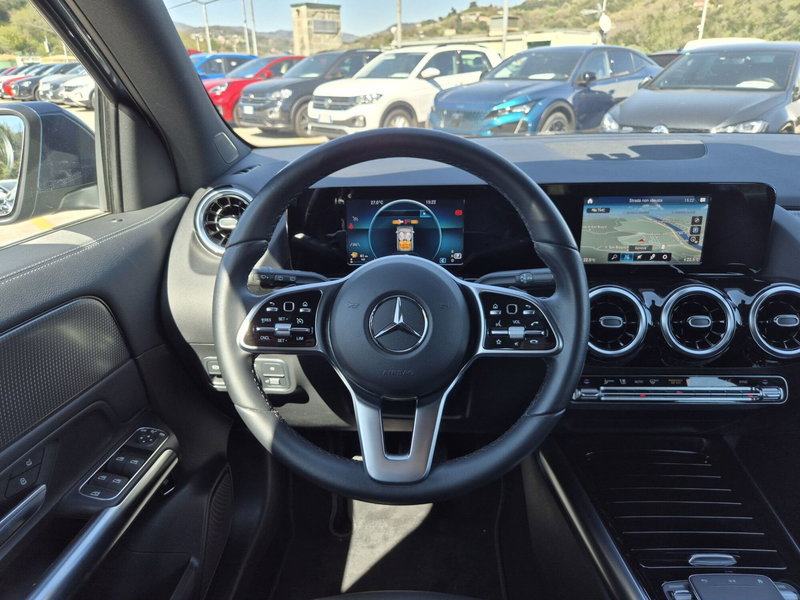 Mercedes-Benz GLA SUV usata  (18)