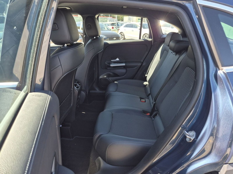 Mercedes-Benz GLA SUV usata  (7)