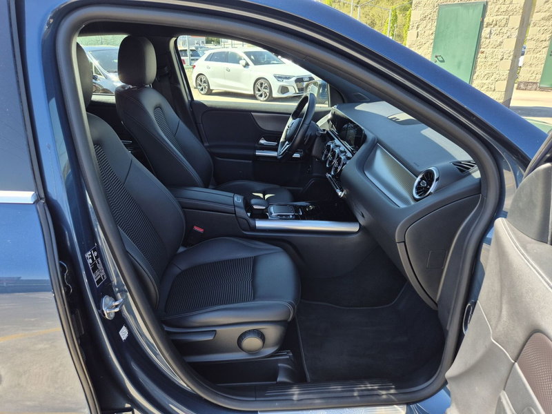 Mercedes-Benz GLA SUV usata  (9)