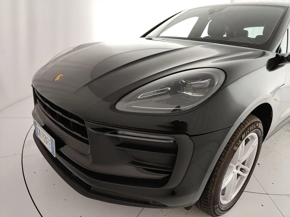 Porsche Macan usata a Caserta (13)