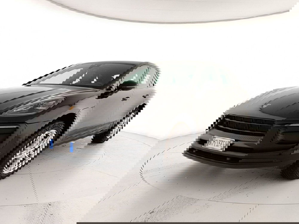 Porsche Macan usata a Caserta (3)