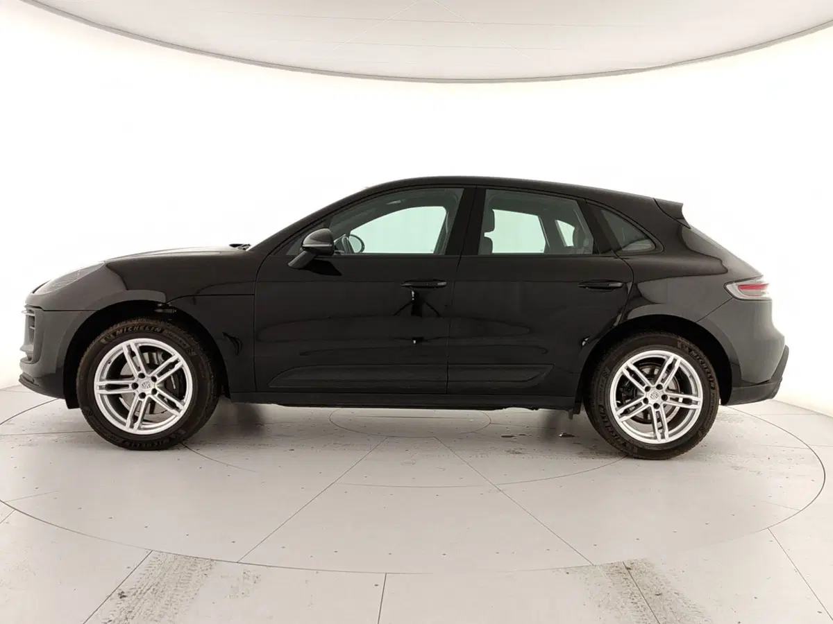 Porsche Macan usata a Caserta (4)
