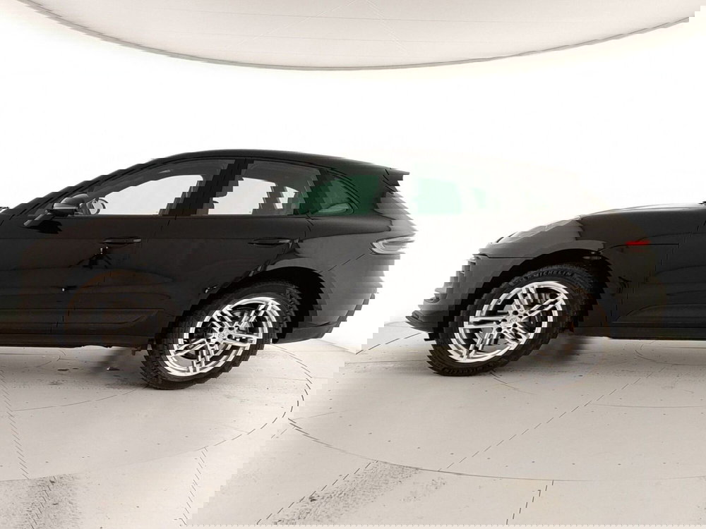 Porsche Macan usata a Caserta (4)