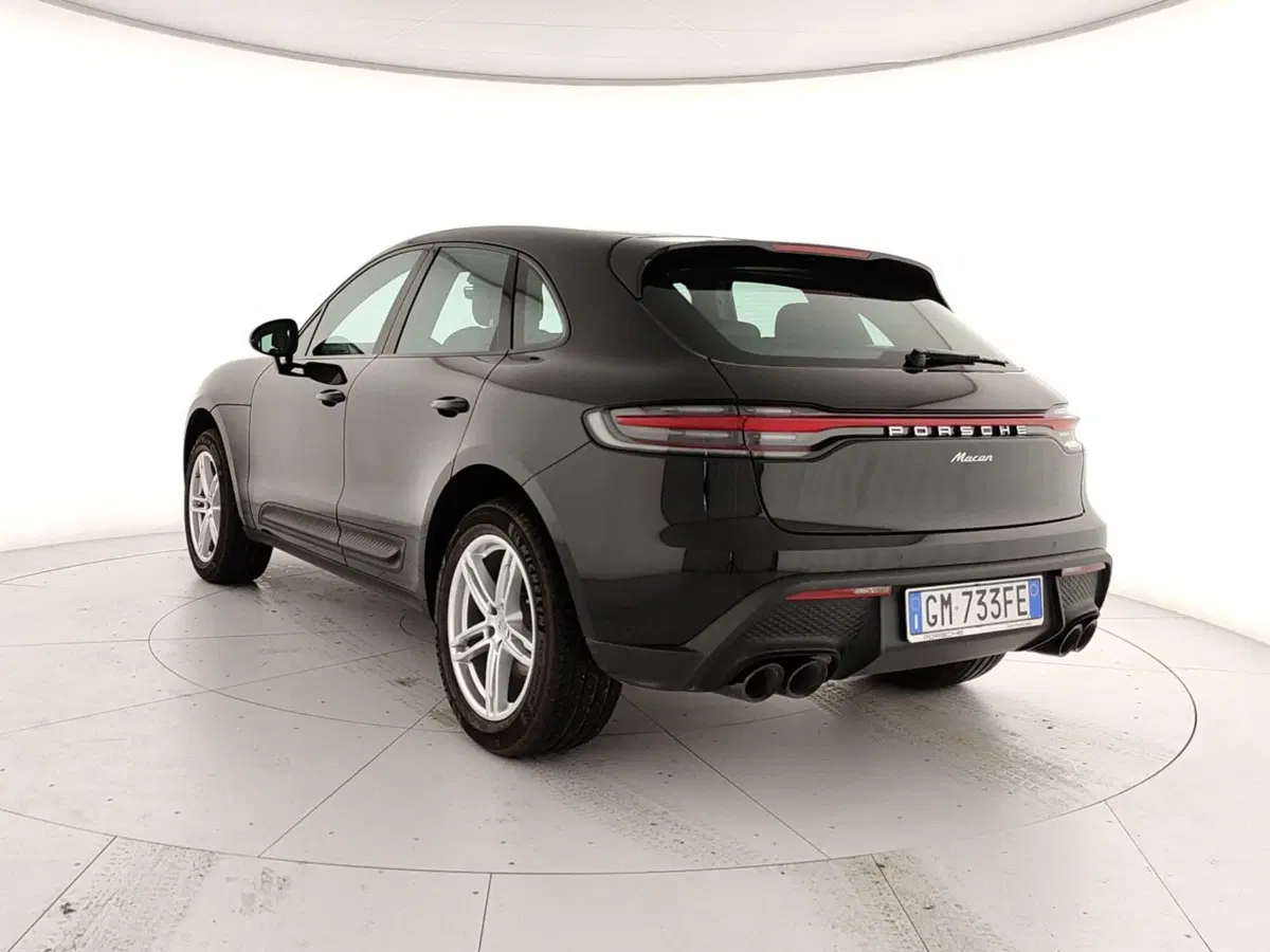 Porsche Macan usata a Caserta (6)