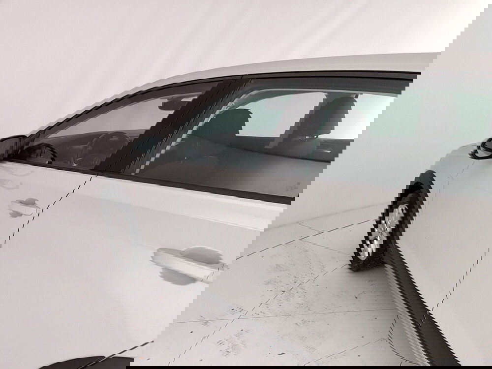 Volkswagen Taigo usata a Caserta (11)