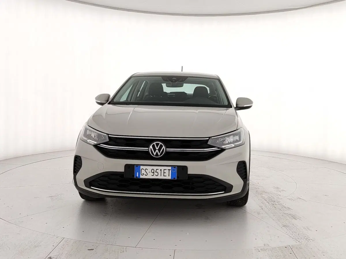 Volkswagen Taigo usata a Caserta (2)