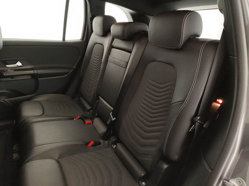 Mercedes-Benz GLB usata a Caserta (19)